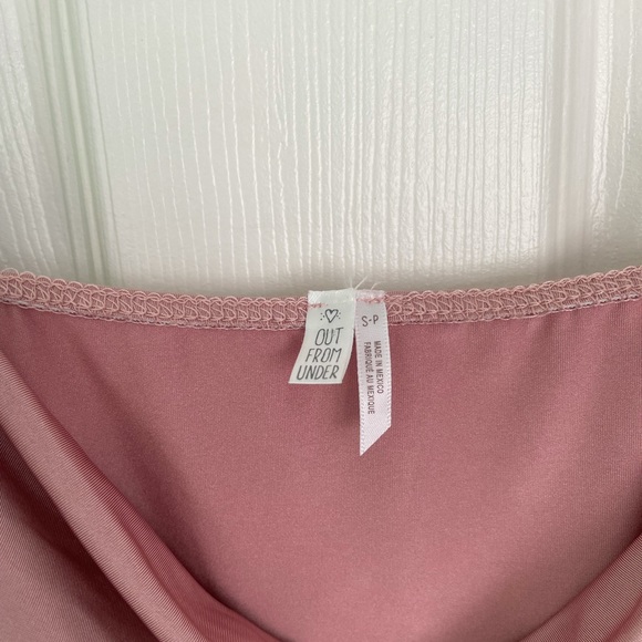 UO Cowl Neck Bodysuit - Picture 3 of 6